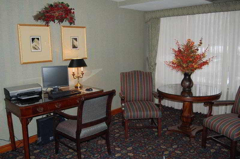 Best Western Plus Chelmsford Inn Esterno foto